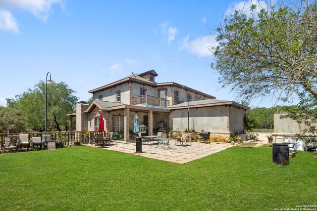 19590 LEAL RD, San Antonio, TX 78221