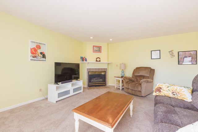 4705 E Heritage Circle, Muncie, IN 47303