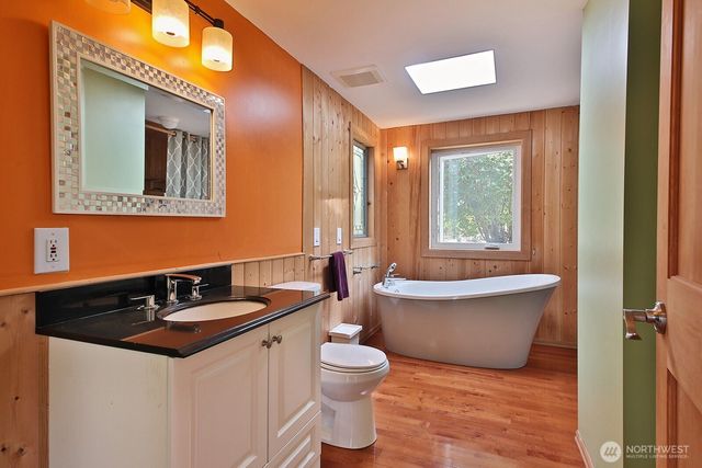 3600 Marine View Drive, Greenbank, WA 98253