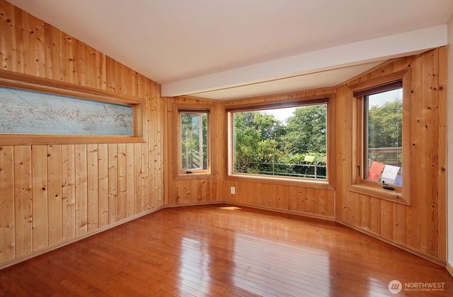 3600 Marine View Drive, Greenbank, WA 98253