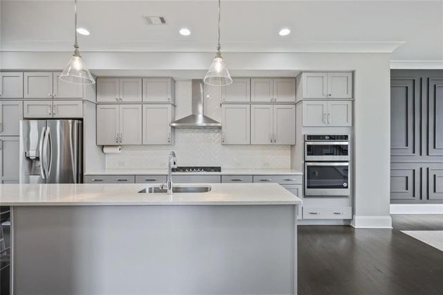 6694 Sterling Drive, Atlanta, GA 30328