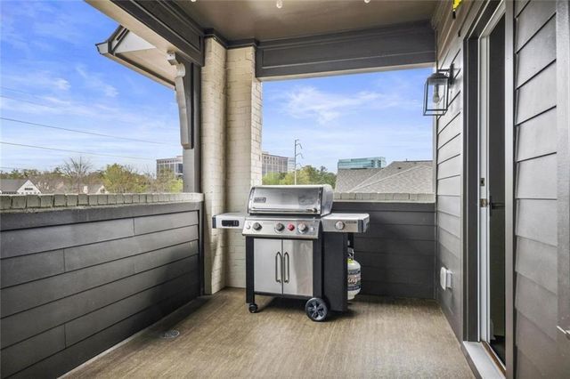 6694 Sterling Drive, Atlanta, GA 30328