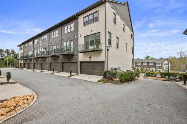 6694 Sterling Drive, Atlanta, GA 30328
