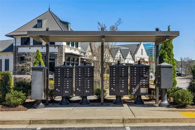6694 Sterling Drive, Atlanta, GA 30328