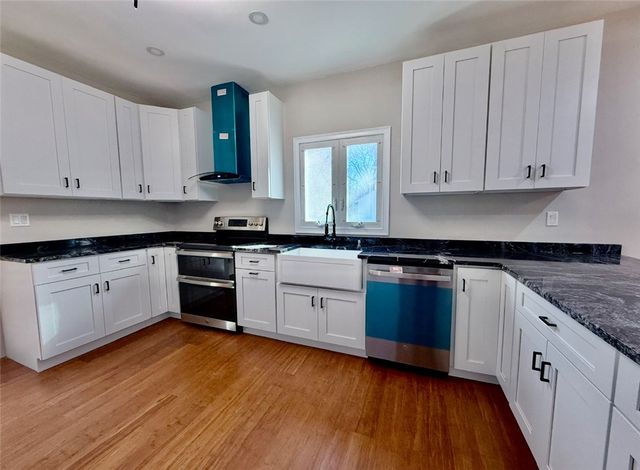 4 Arcade Street, Johnston, RI 02919