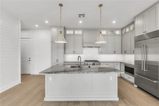 136 W Cotter Ave 13, Port Aransas, TX 78373