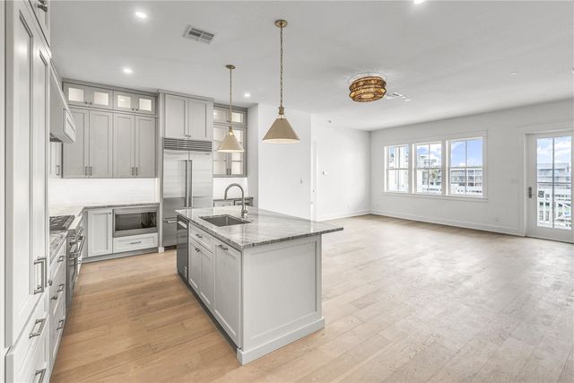 136 W Cotter Ave 13, Port Aransas, TX 78373