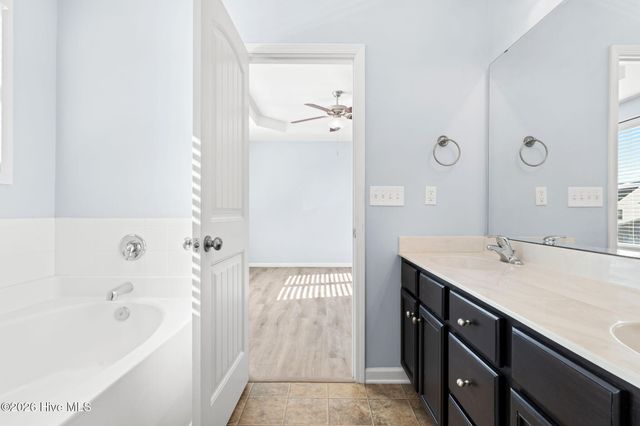 5004 W Chandler Heights Drive, Leland, NC 28451