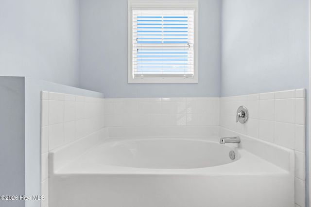 5004 W Chandler Heights Drive, Leland, NC 28451