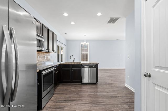 5004 W Chandler Heights Drive, Leland, NC 28451