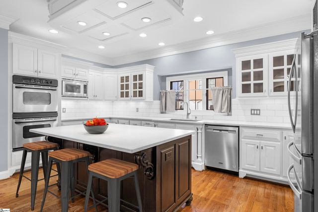 20 Stonebrook Farm Way, Greenville, SC 29615