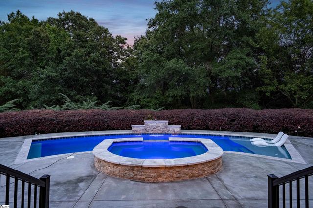 20 Stonebrook Farm Way, Greenville, SC 29615