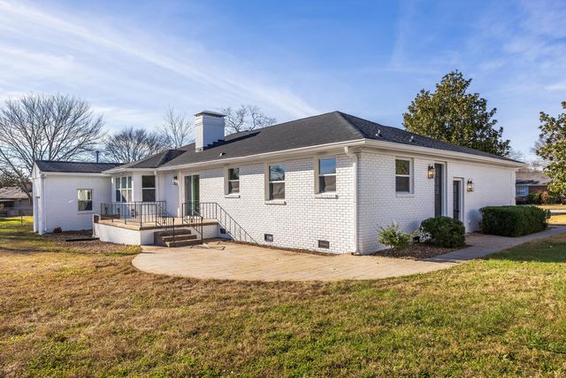 7316 Midfield Drive, Chattanooga, TN 37421
