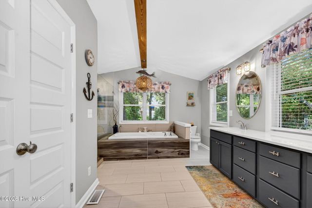 118 NE 19th Street, Oak Island, NC 28465