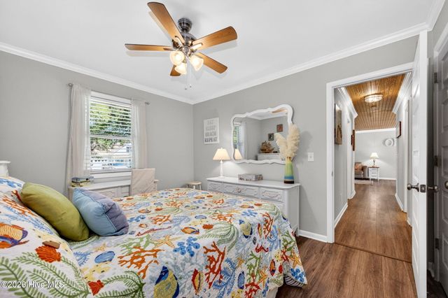 118 NE 19th Street, Oak Island, NC 28465
