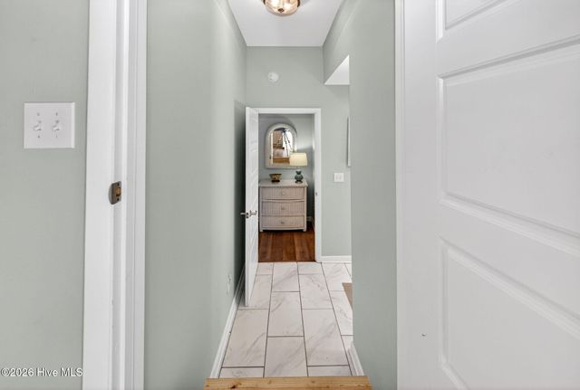 118 NE 19th Street, Oak Island, NC 28465