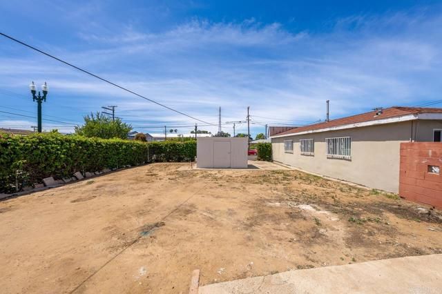 329 W 14th Street, National City, CA 91950