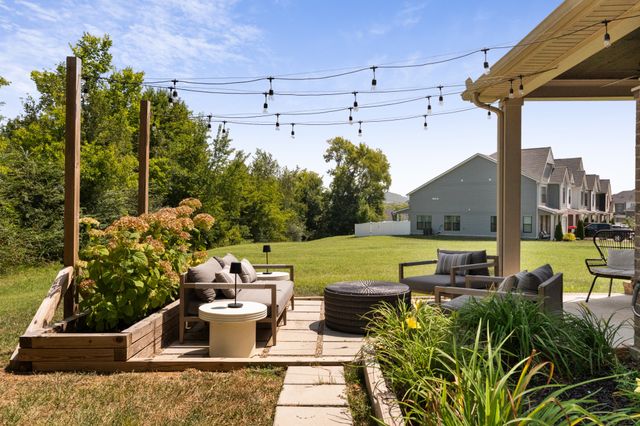 3161 Sassafras Ln, Thompsons Station, TN 37179