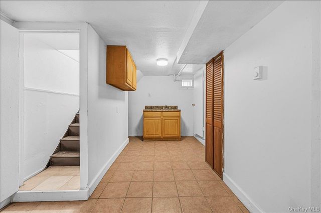 90-30 202th Street, Hollis, NY 11423