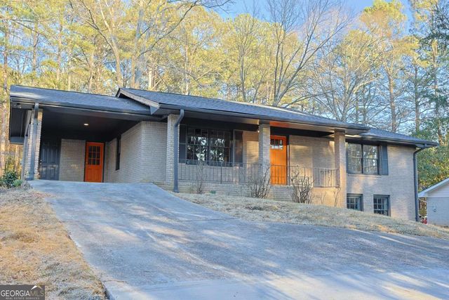 4011 Lake Carlton Road S, Loganville, GA 30052