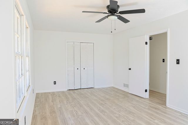 4011 Lake Carlton Road S, Loganville, GA 30052