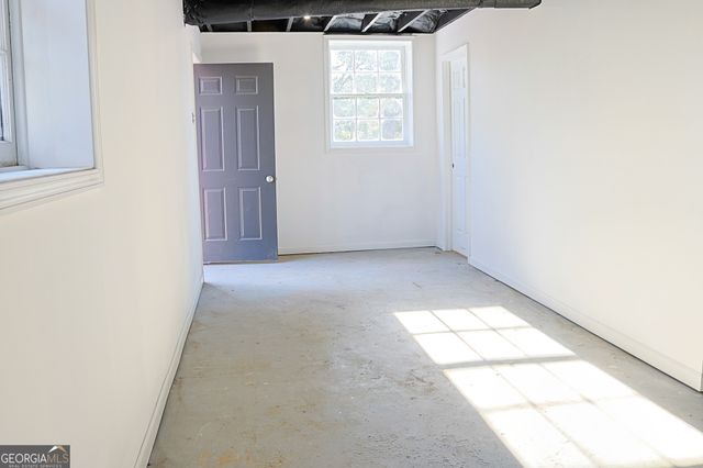 4011 Lake Carlton Road S, Loganville, GA 30052