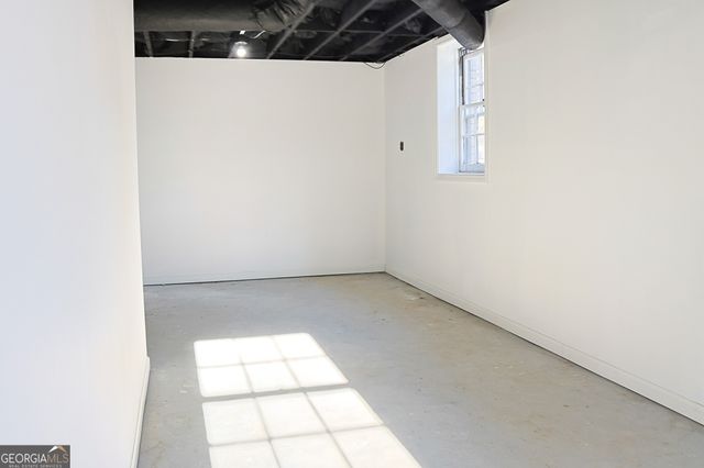 4011 Lake Carlton Road S, Loganville, GA 30052