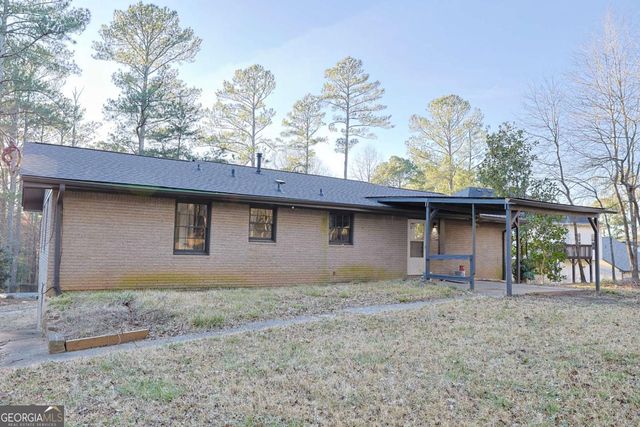 4011 Lake Carlton Road S, Loganville, GA 30052