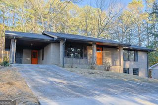 4011 Lake Carlton Road S, Loganville, GA 30052