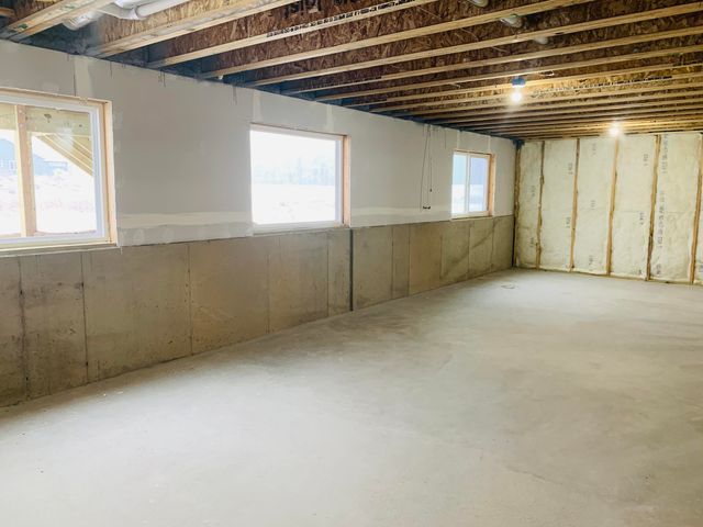 15760 Norwalk Road, Grand Haven, MI 49417