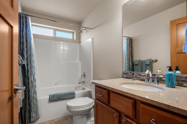 11525 Rivercrest Dr, Spokane Valley, WA 99206