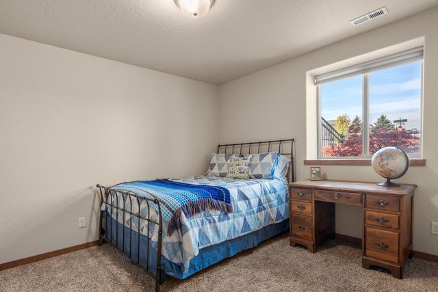 11525 Rivercrest Dr, Spokane Valley, WA 99206