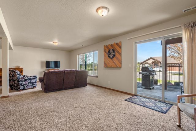 11525 Rivercrest Dr, Spokane Valley, WA 99206