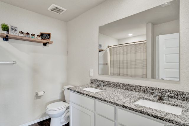 579 Jennifer, New Braunfels, TX 78130