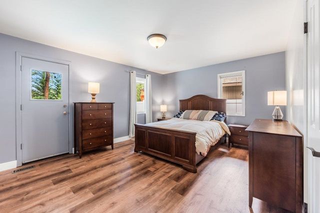 924 W Bellwood Dr, Spokane, WA 99218