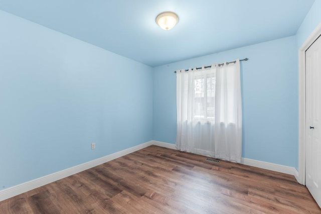 924 W Bellwood Dr, Spokane, WA 99218