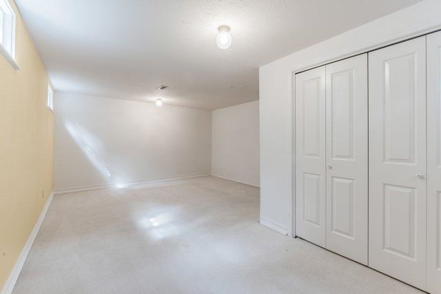 924 W Bellwood Dr, Spokane, WA 99218