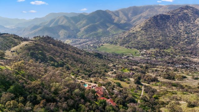 41591 Mynatt Drive, Three Rivers, CA 93271