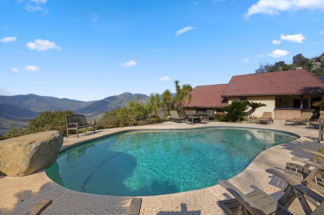 41591 Mynatt Drive, Three Rivers, CA 93271