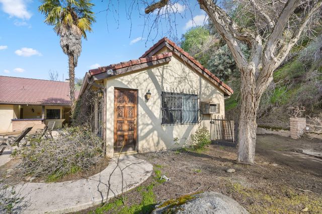 41591 Mynatt Drive, Three Rivers, CA 93271