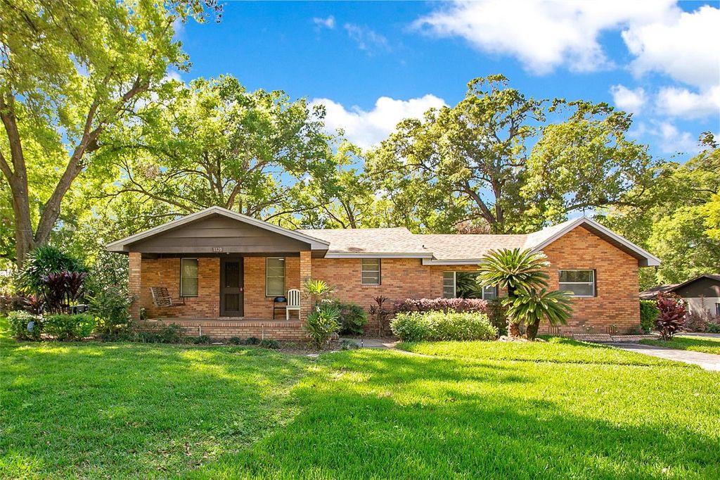 1120 SHEELER AVENUE, Apopka, FL 32703