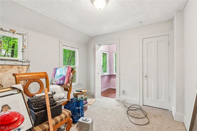 3590 Woodridge Road, Cleveland Heights, OH 44121