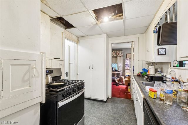 3590 Woodridge Road, Cleveland Heights, OH 44121