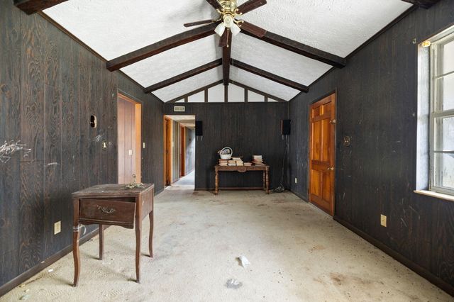 1474 Cow Creek Rd, Stanton, KY 40380