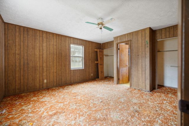 1474 Cow Creek Rd, Stanton, KY 40380