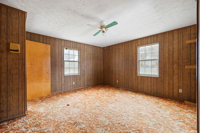 1474 Cow Creek Rd, Stanton, KY 40380