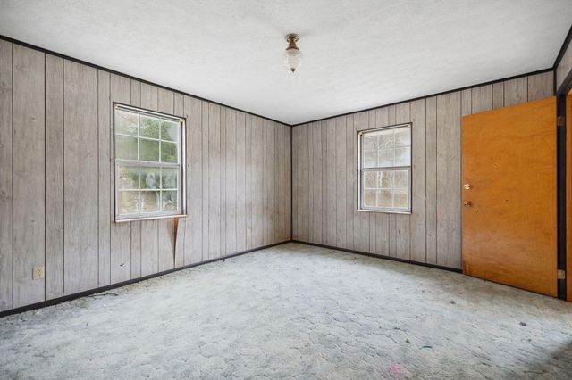 1474 Cow Creek Rd, Stanton, KY 40380