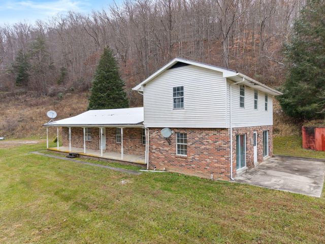 1474 Cow Creek Rd, Stanton, KY 40380