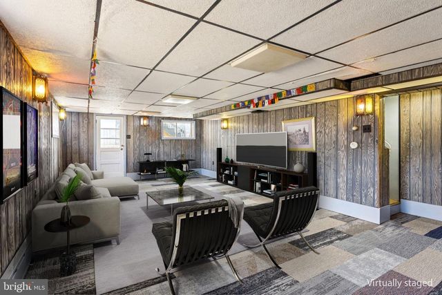 2614 OLD WELSH RD, Willow Grove, PA 19090