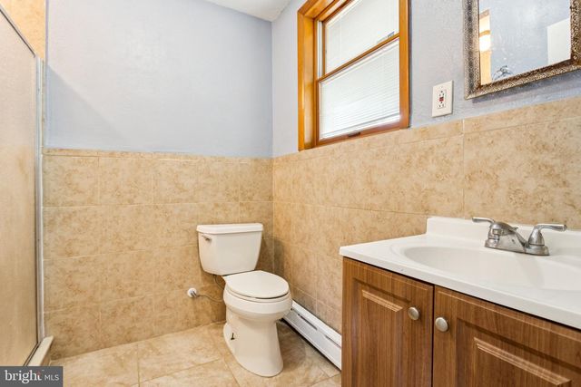 2614 OLD WELSH RD, Willow Grove, PA 19090